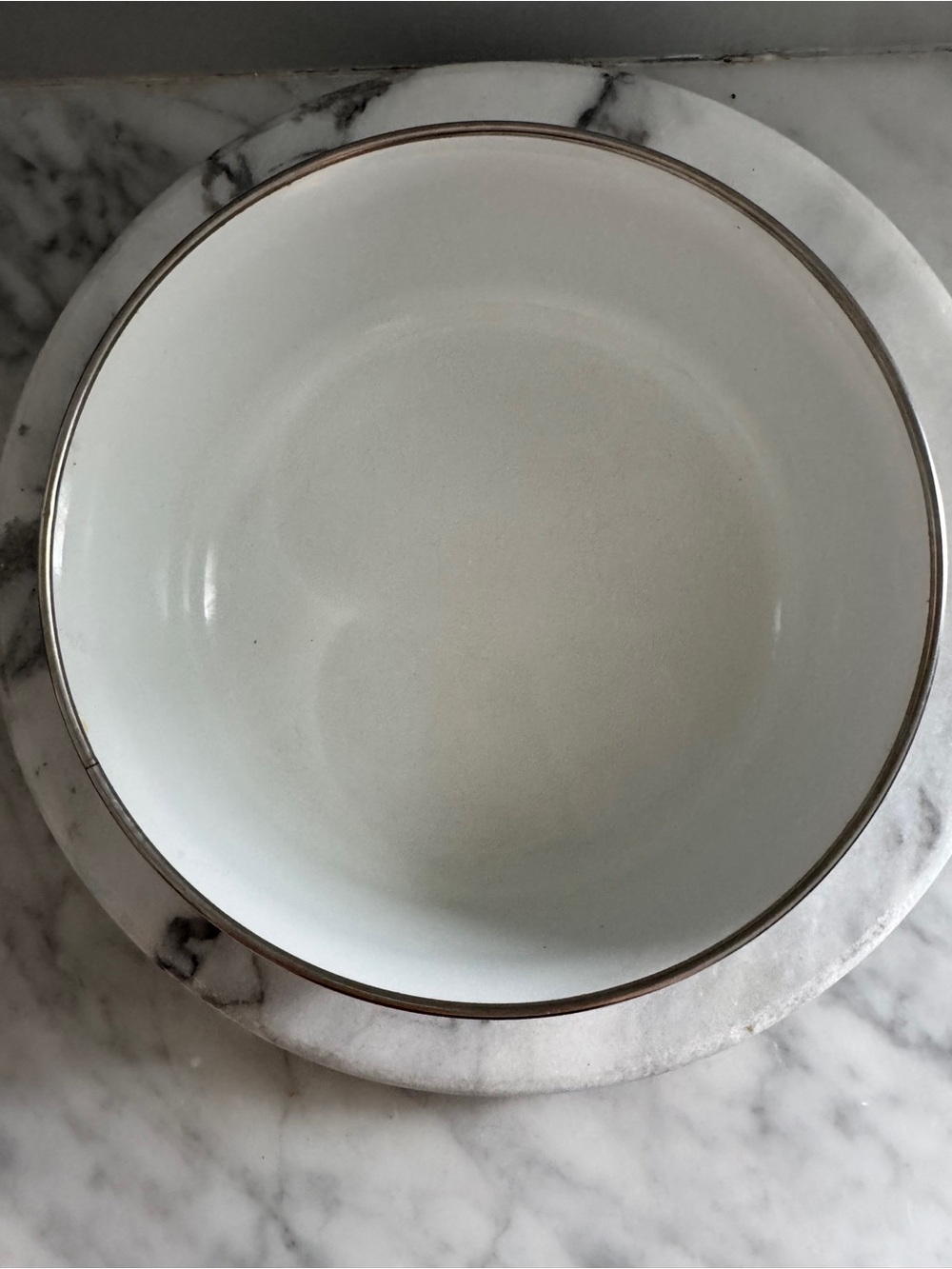 Vintage Enamelware Country Geese Bowl - Picture 2 of 6